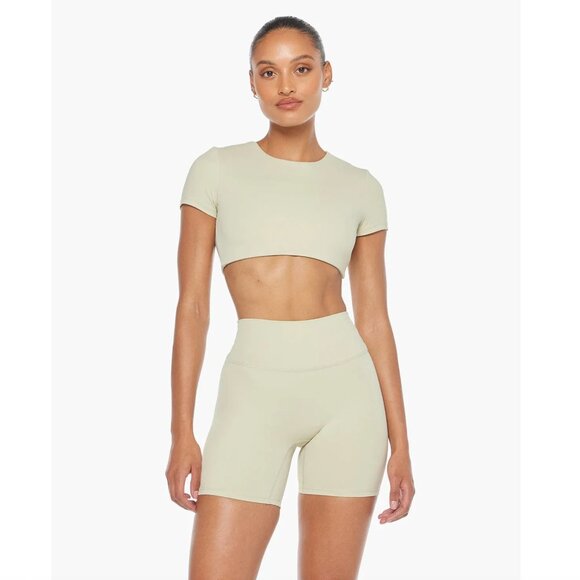 CSB Crop Shop Boutique Freedom Active Tee & Freedom Shorts 6" | Size: M | Chai - Picture 1 of 5